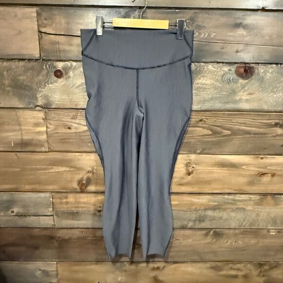 Lululemon Base-Pace High Rise Tight 25” two tone ribbed - Picture 2 of 6
